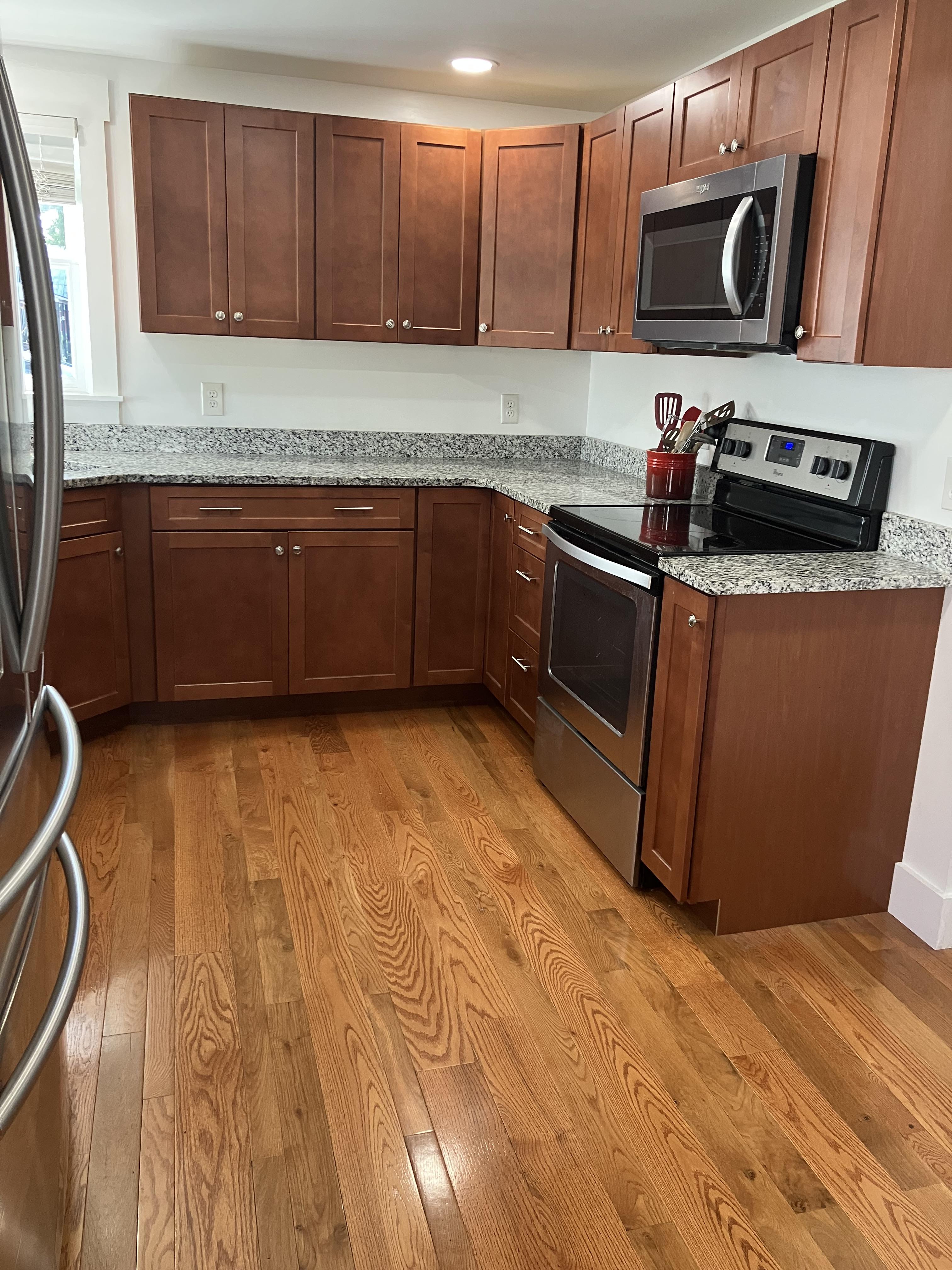 222 Charles St – photo 3