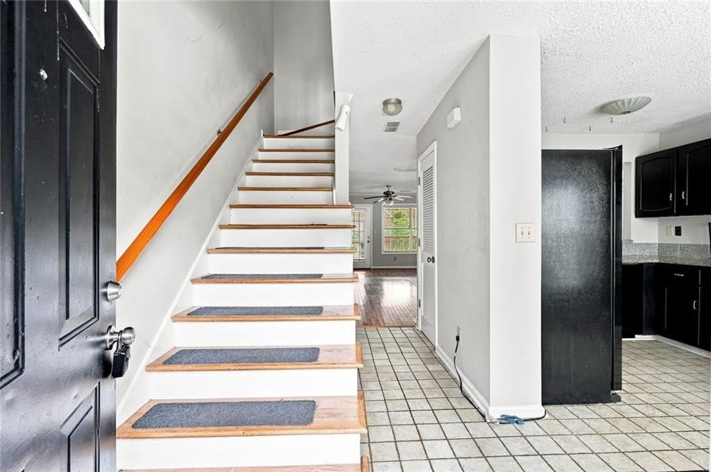 5021 David Place – photo 2