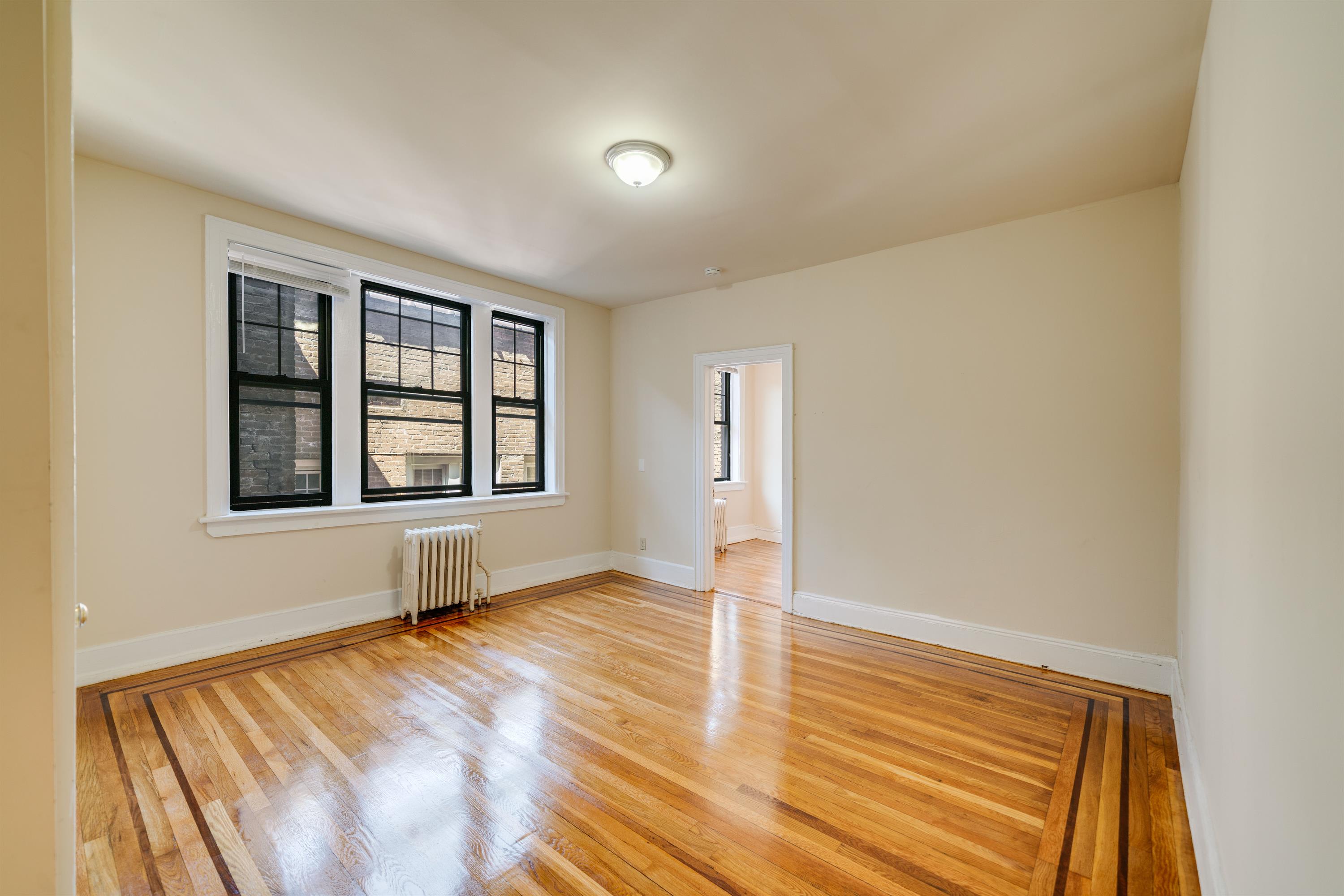 51 E Brinkerhoff AveApartment 9 – photo 4