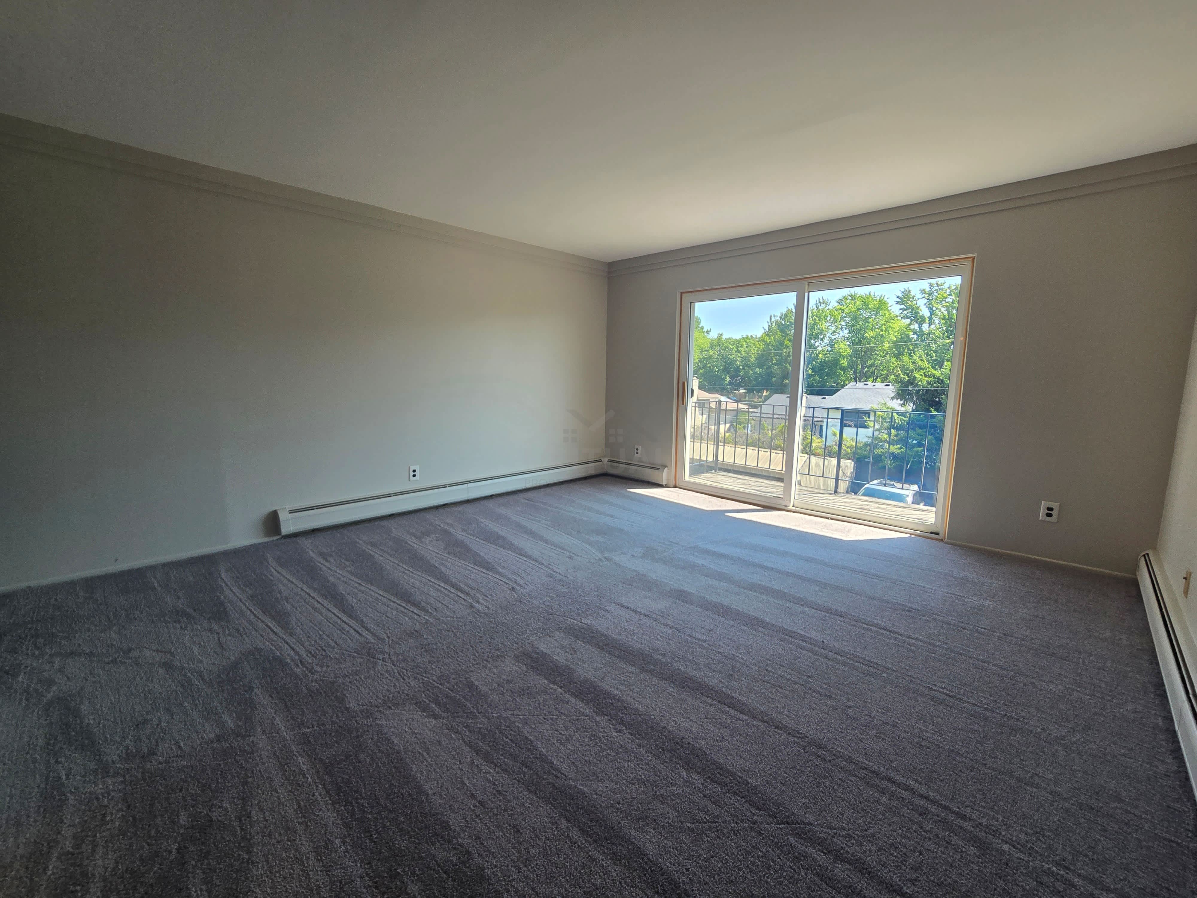 19820 W 12 Mile Rd Apt 24 – photo 3