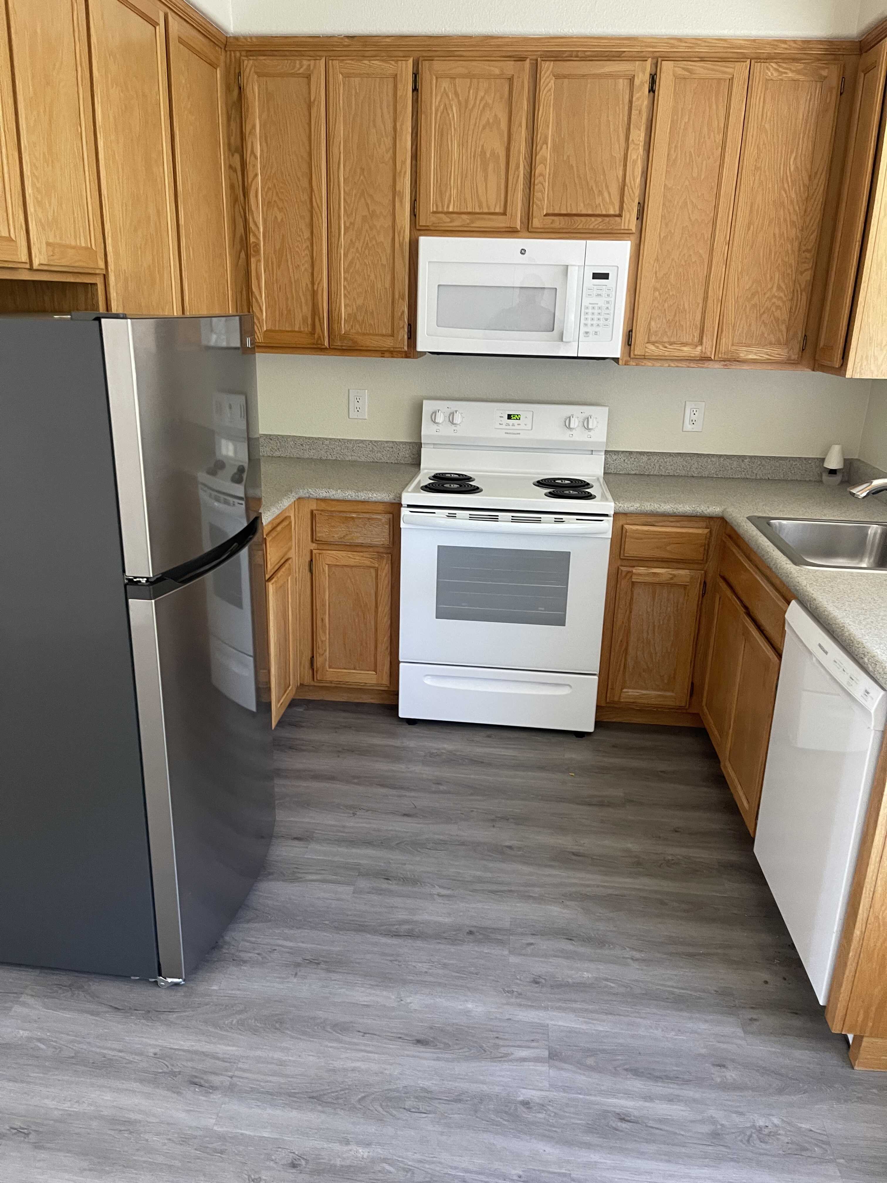 1080 Prospect Avenue – photo 5