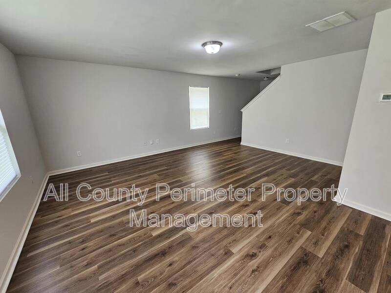 316 Freeman Circle – photo 2