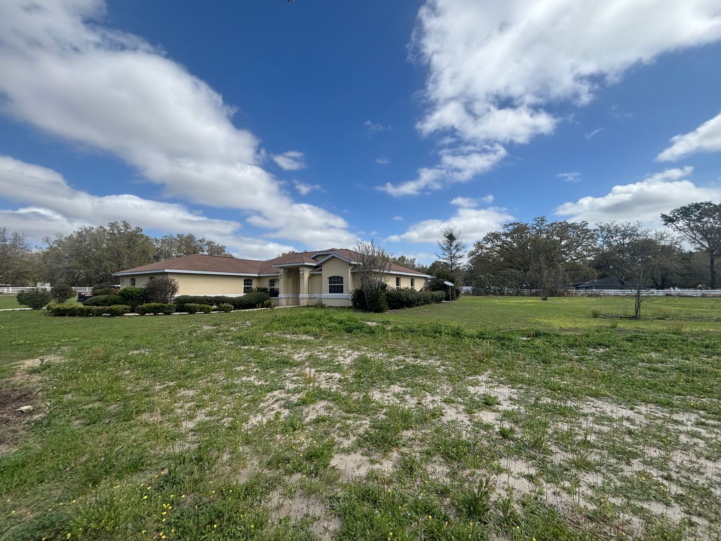 5/3 Newly renovated on 3+ acres. – photo 3