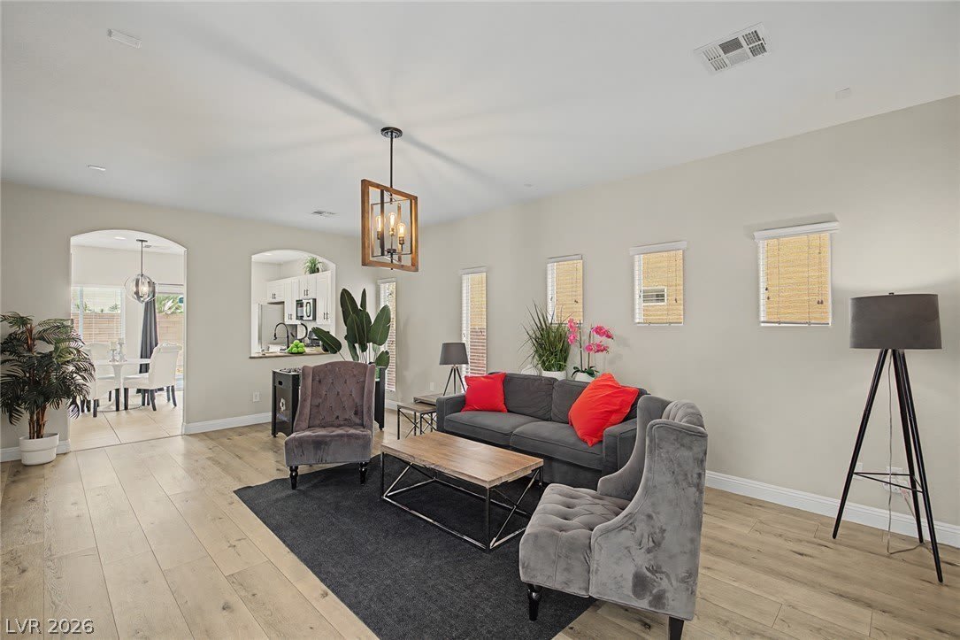 8136 Memory Lake Avenue – photo 3