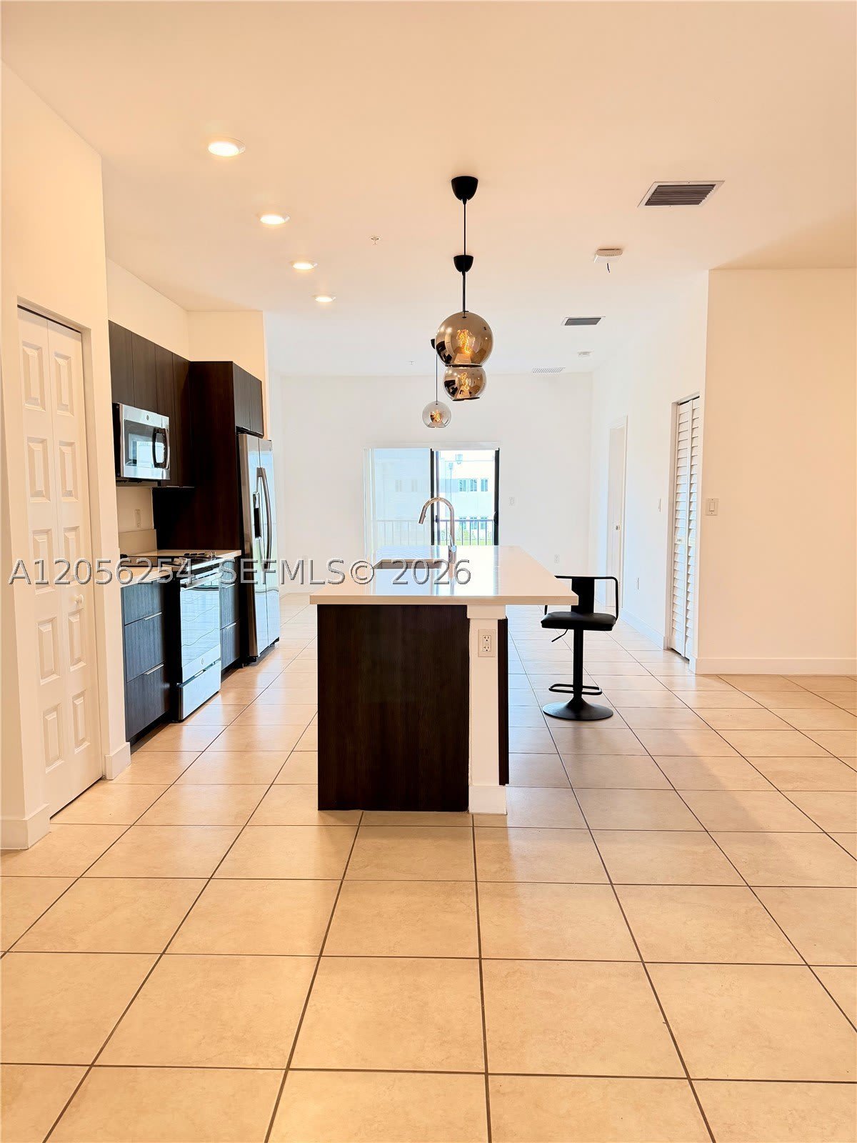 7819 NW 104th Ave – photo 3