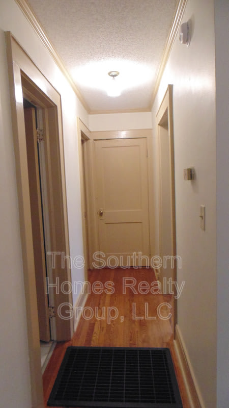 1102 Dodson Street – photo 5