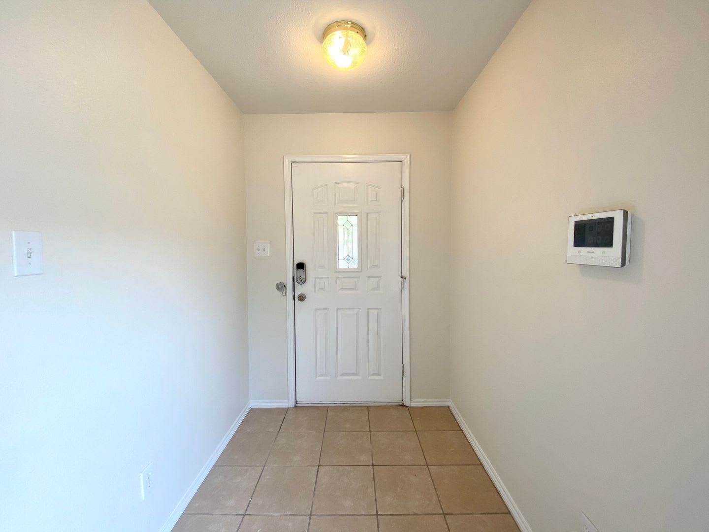 Welcome home to 16511 Caballo Valley! – photo 3