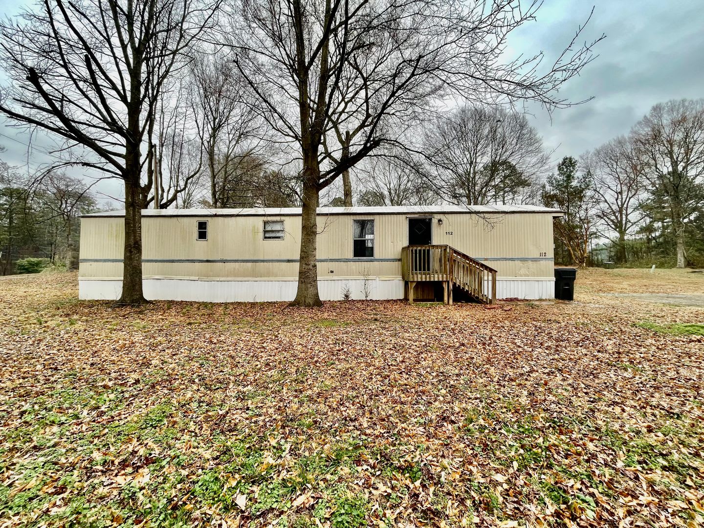 Adorable 2 Bedroom 1 Bath Mobile Home Located It Dallas – photo 2