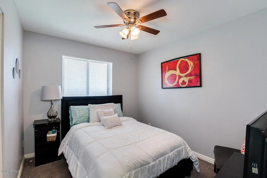 1909 W Palm Ln – photo 3