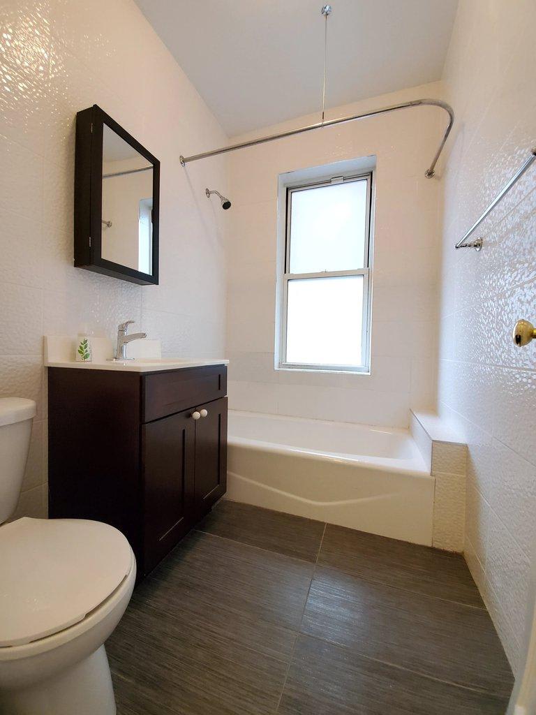 520 West 218th Street – photo 4
