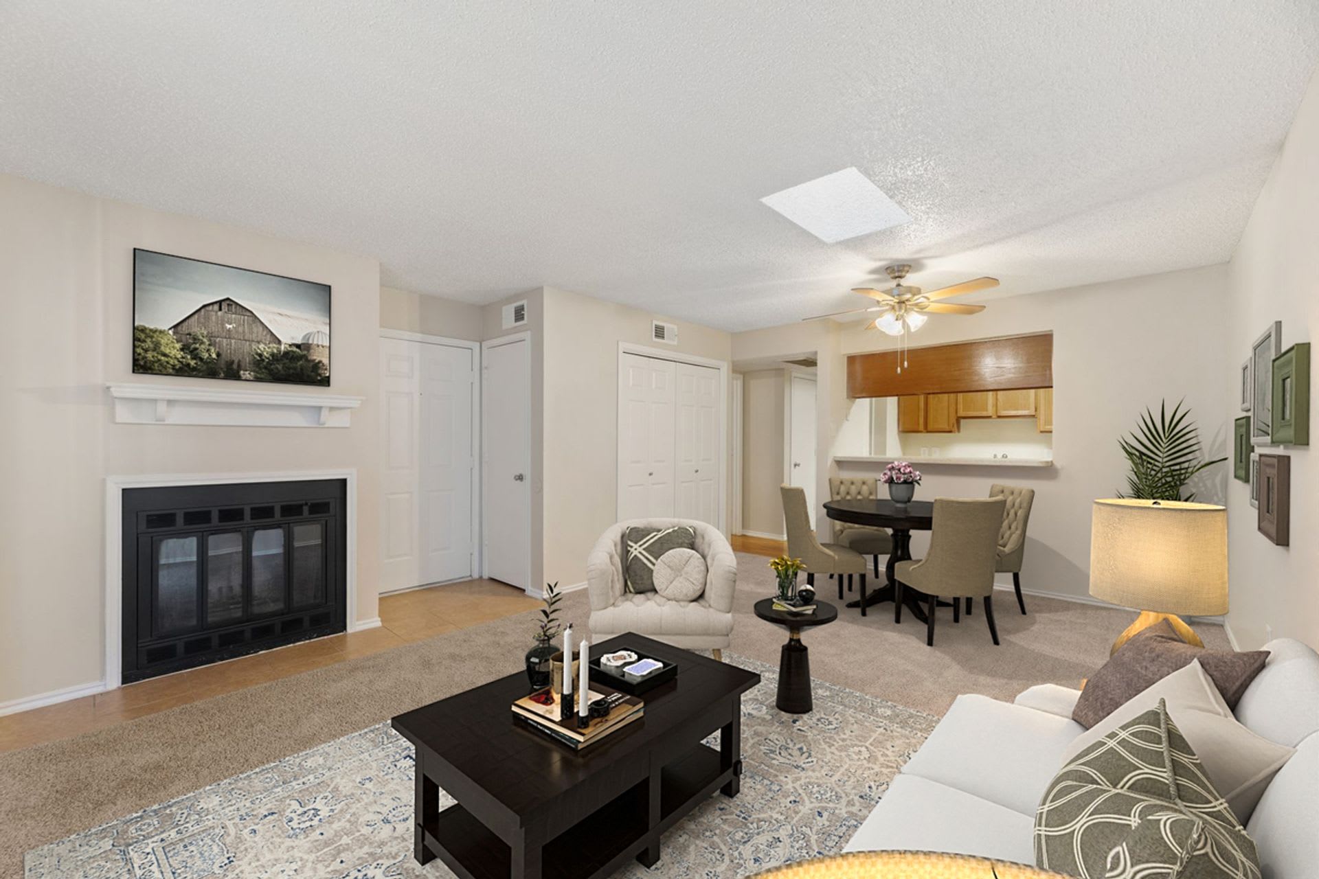 Living Oaks Apartments – photo 2