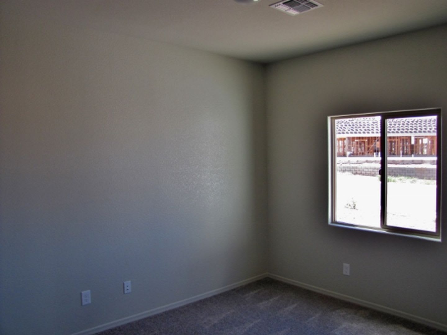 3BR/2BA/2CG, 1423 sq.ft. rental in the Holiday subdivision, Sierra Vista, AZ – photo 4