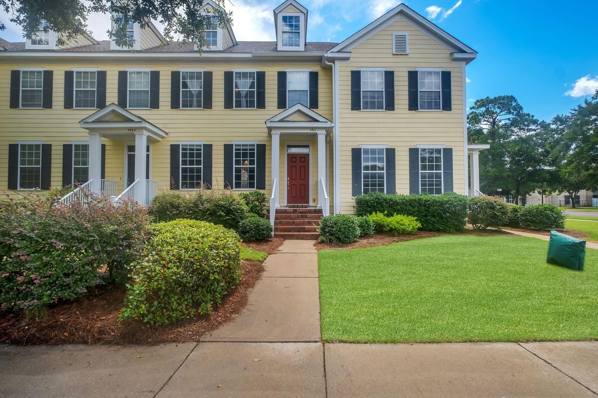 4311 Four Oaks Boulevard – photo 1