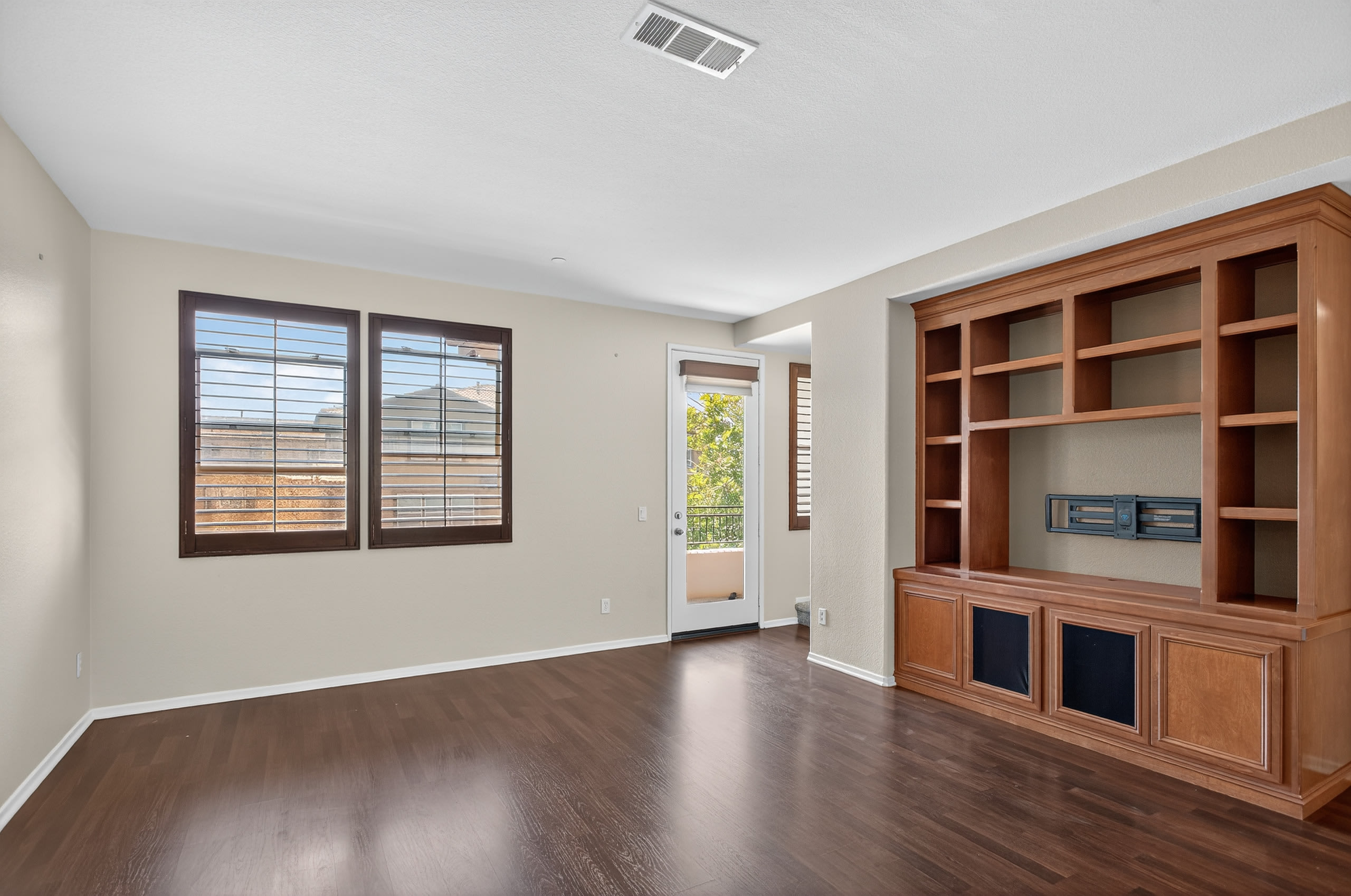 1908 Montilla Street – photo 5