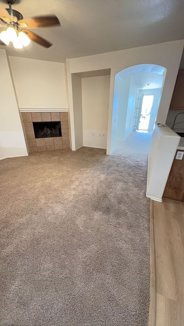 5 BEDROOM VICTORVILLE HOUSE – photo 2