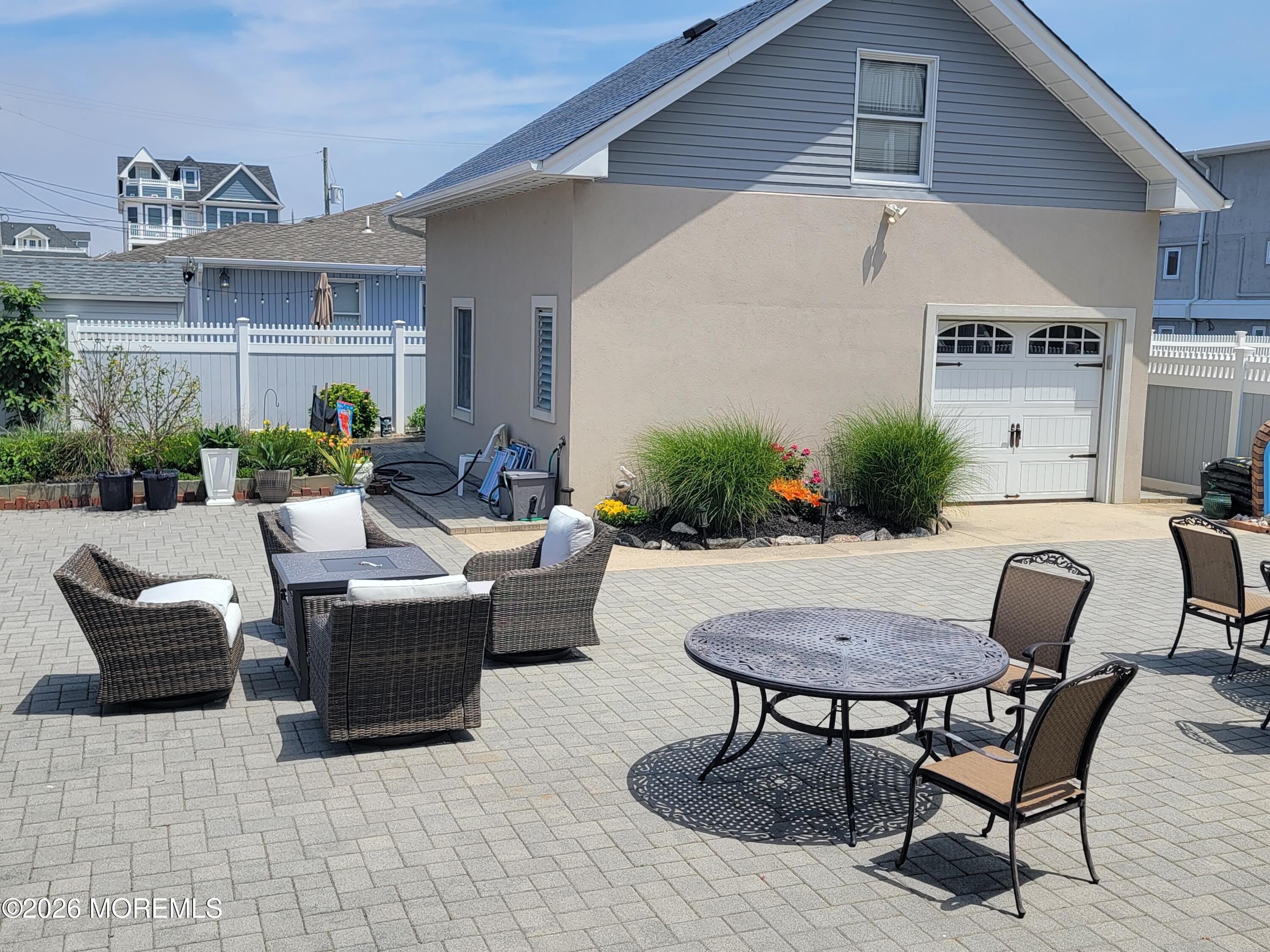 10 3rd Avenue – photo 3
