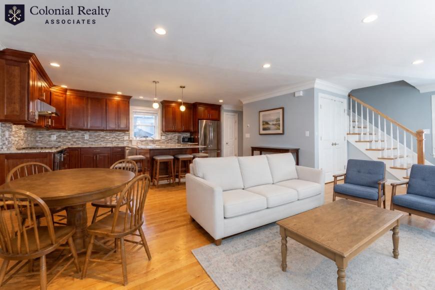 233 Grove St. – photo 2