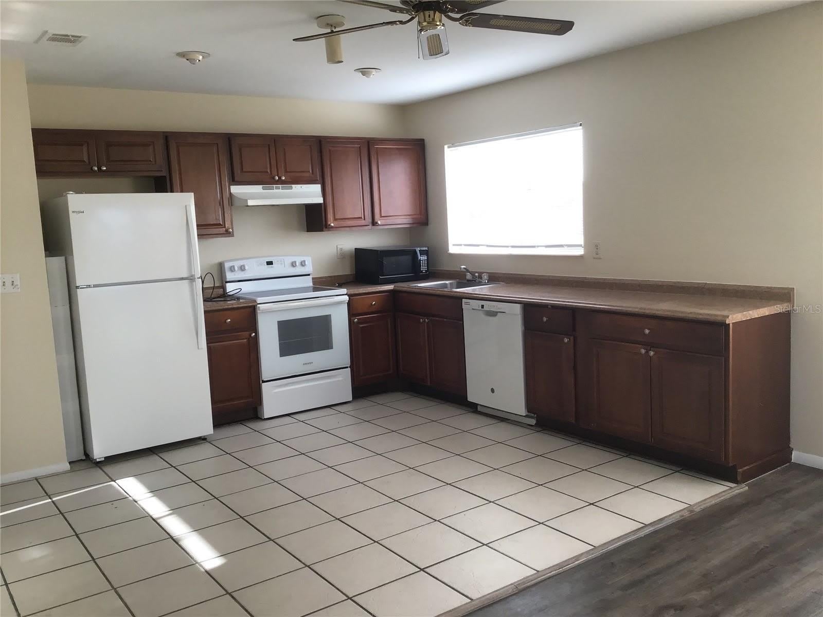 7104 GAMA COURT – photo 3