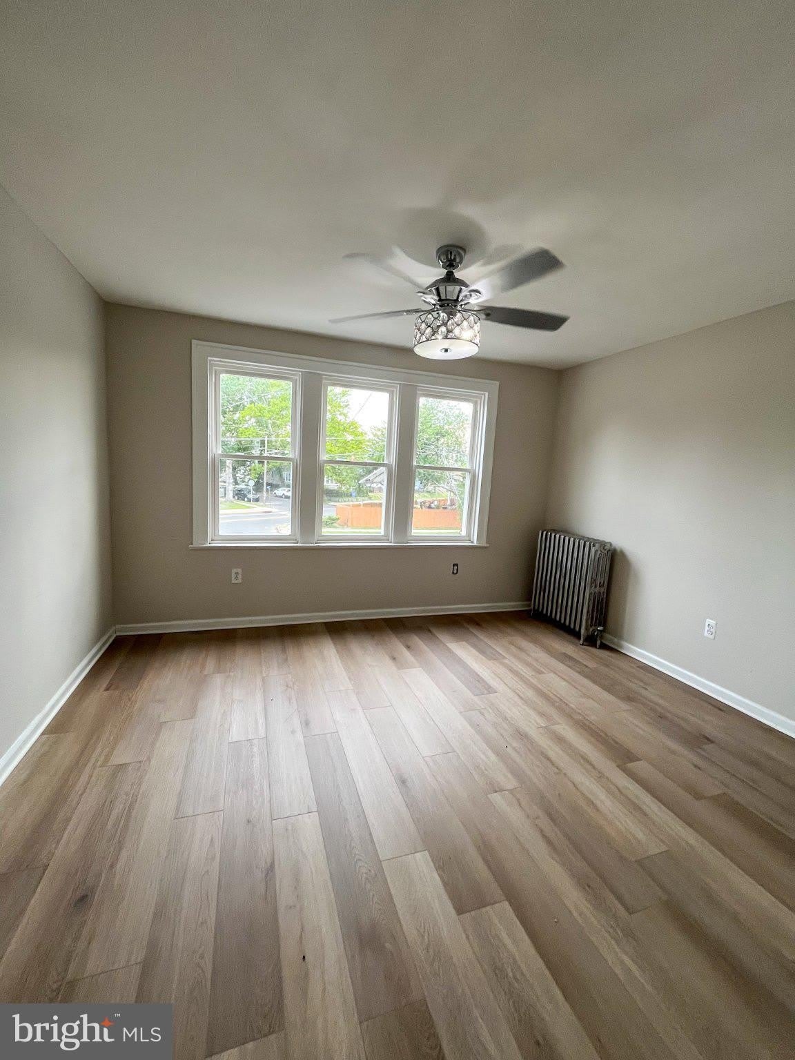 1512 S BROAD – photo 3