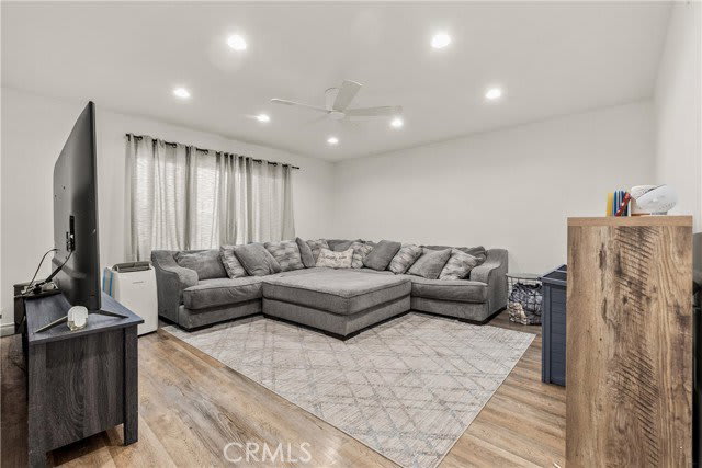 15634 Wharff Lane – photo 2