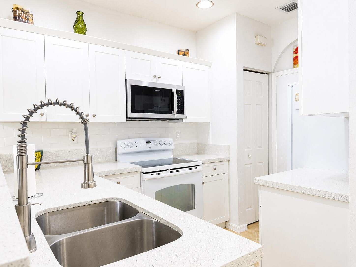 6007 SW 19TH Street – photo 3