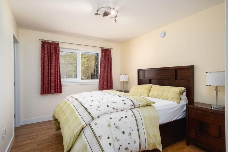 11839 Parliament St. – photo 3