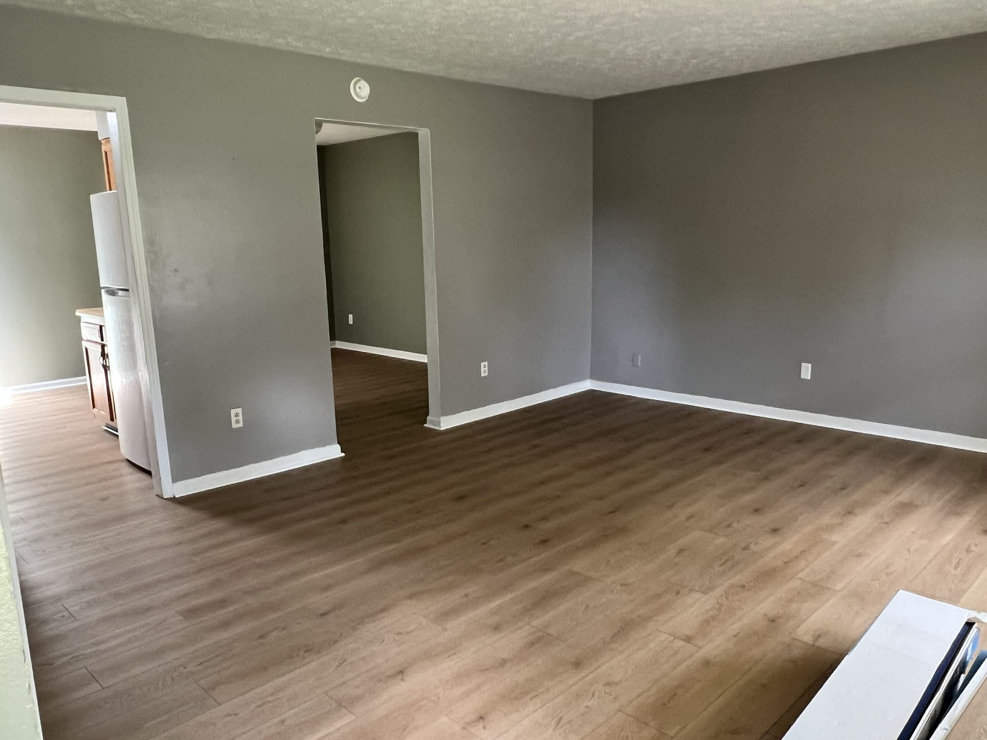 203 Redbud Drive – photo 2