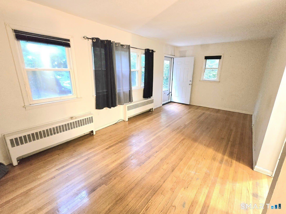 148 Sisson Street – photo 2