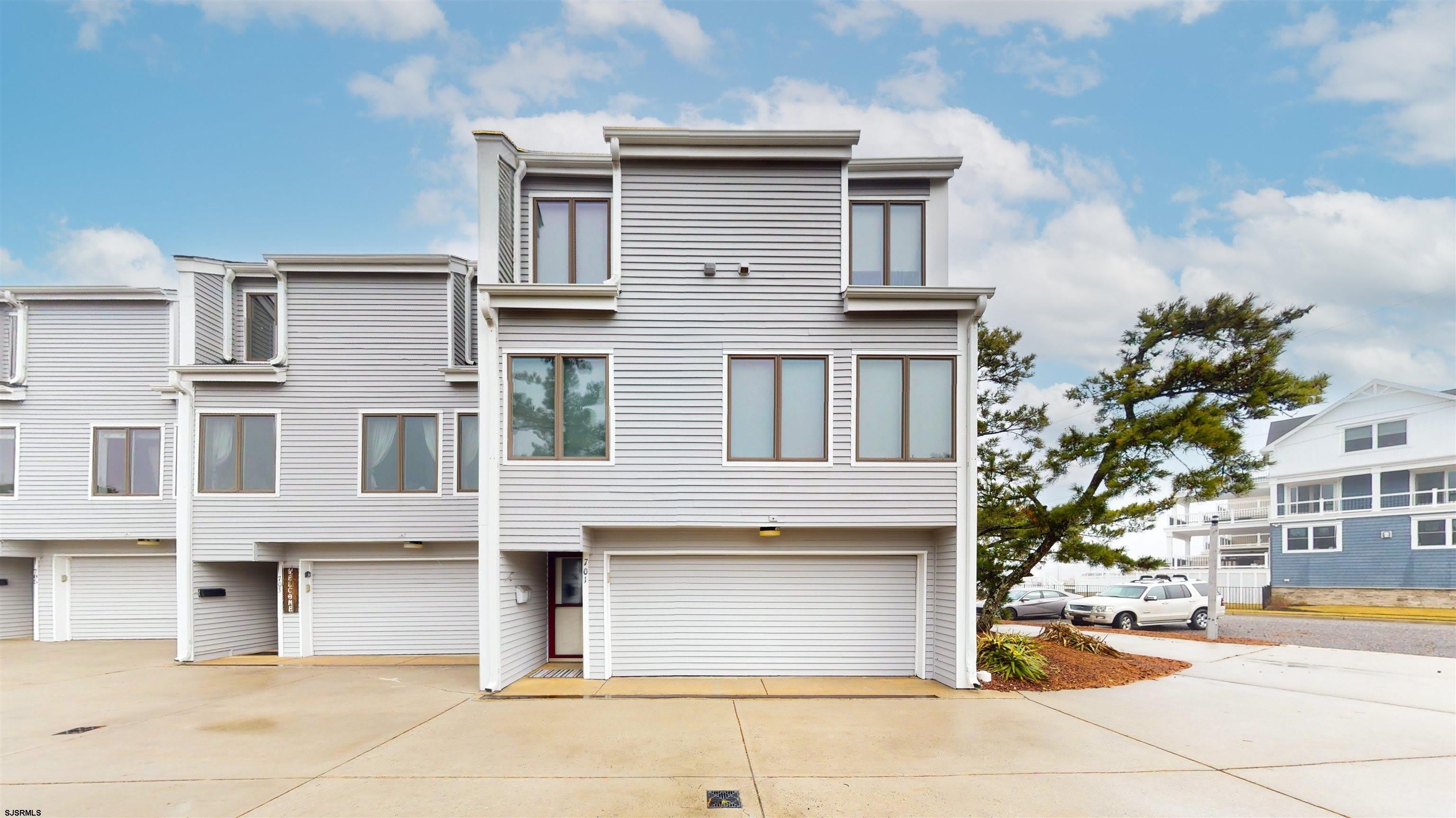 701 Bayshore Ave Ave – photo 1