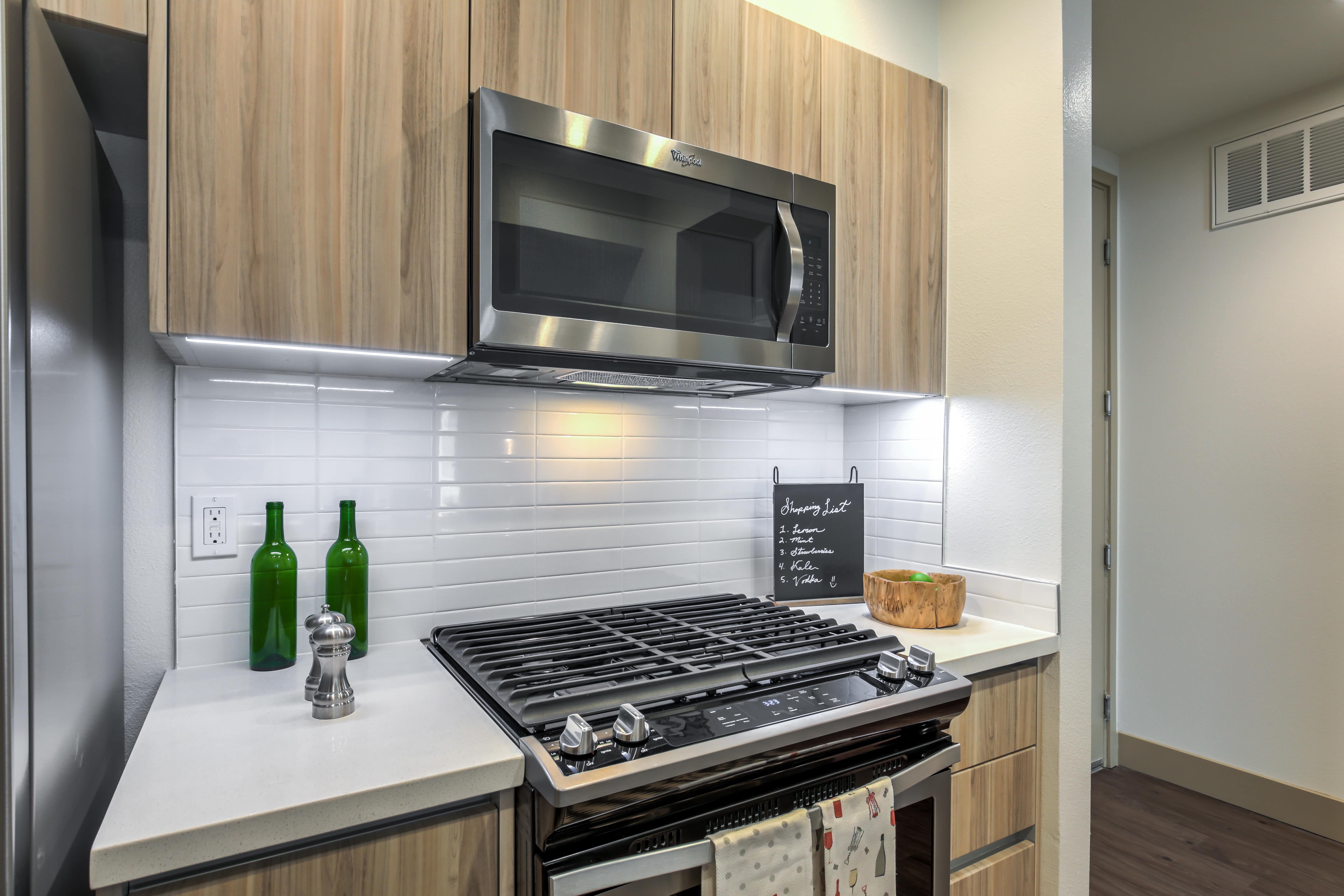 Living at Santa Monica – photo 4