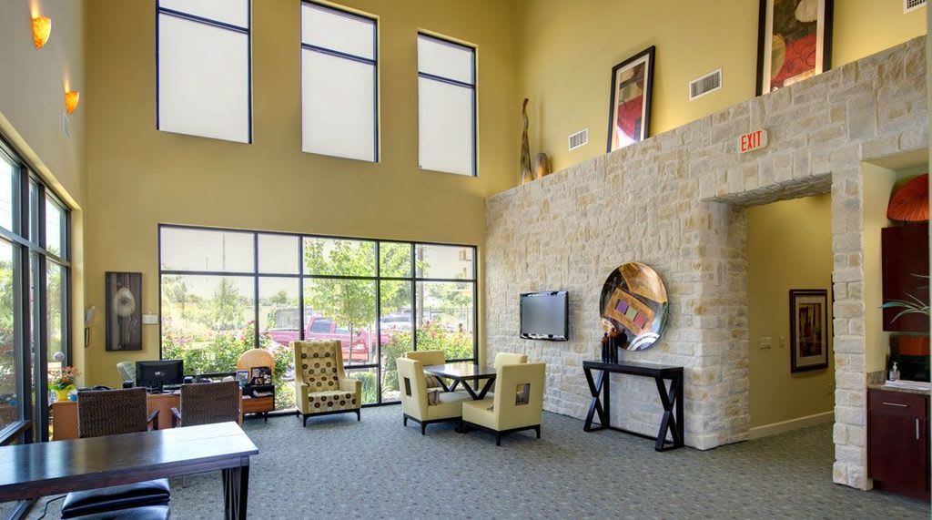 Crest Round Rock – photo 2