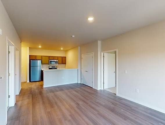 Greenwood Apartments – photo 3