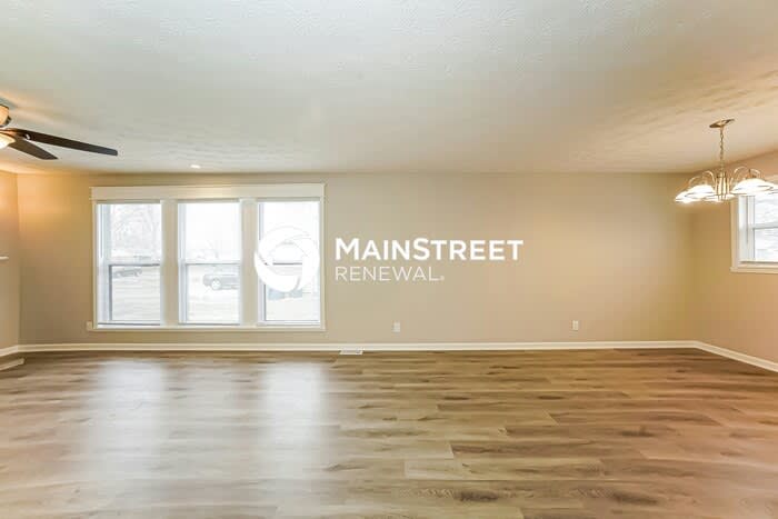 5012 Lincoln Road – photo 4