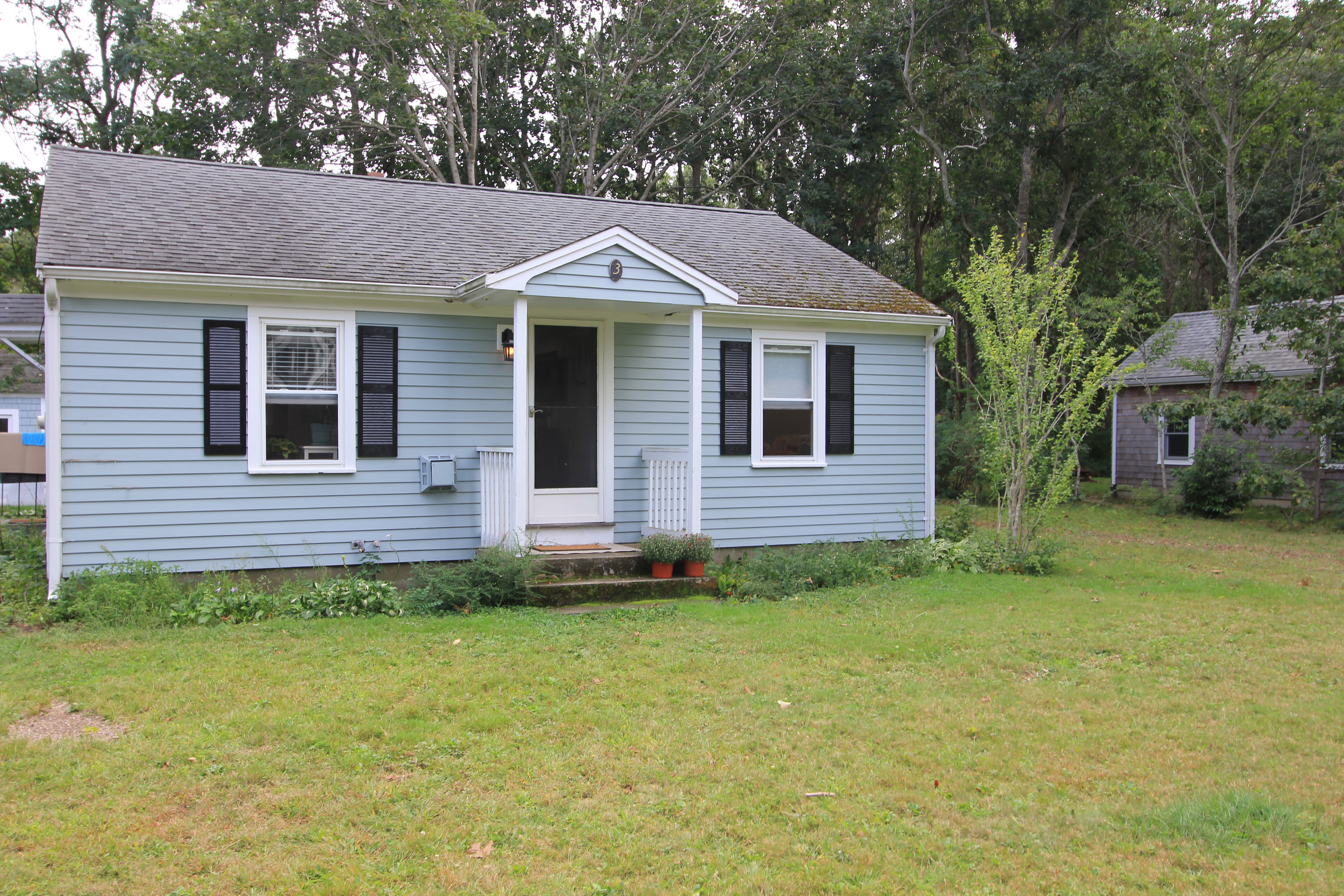 3 Fern Ave *winter Rental – photo 1