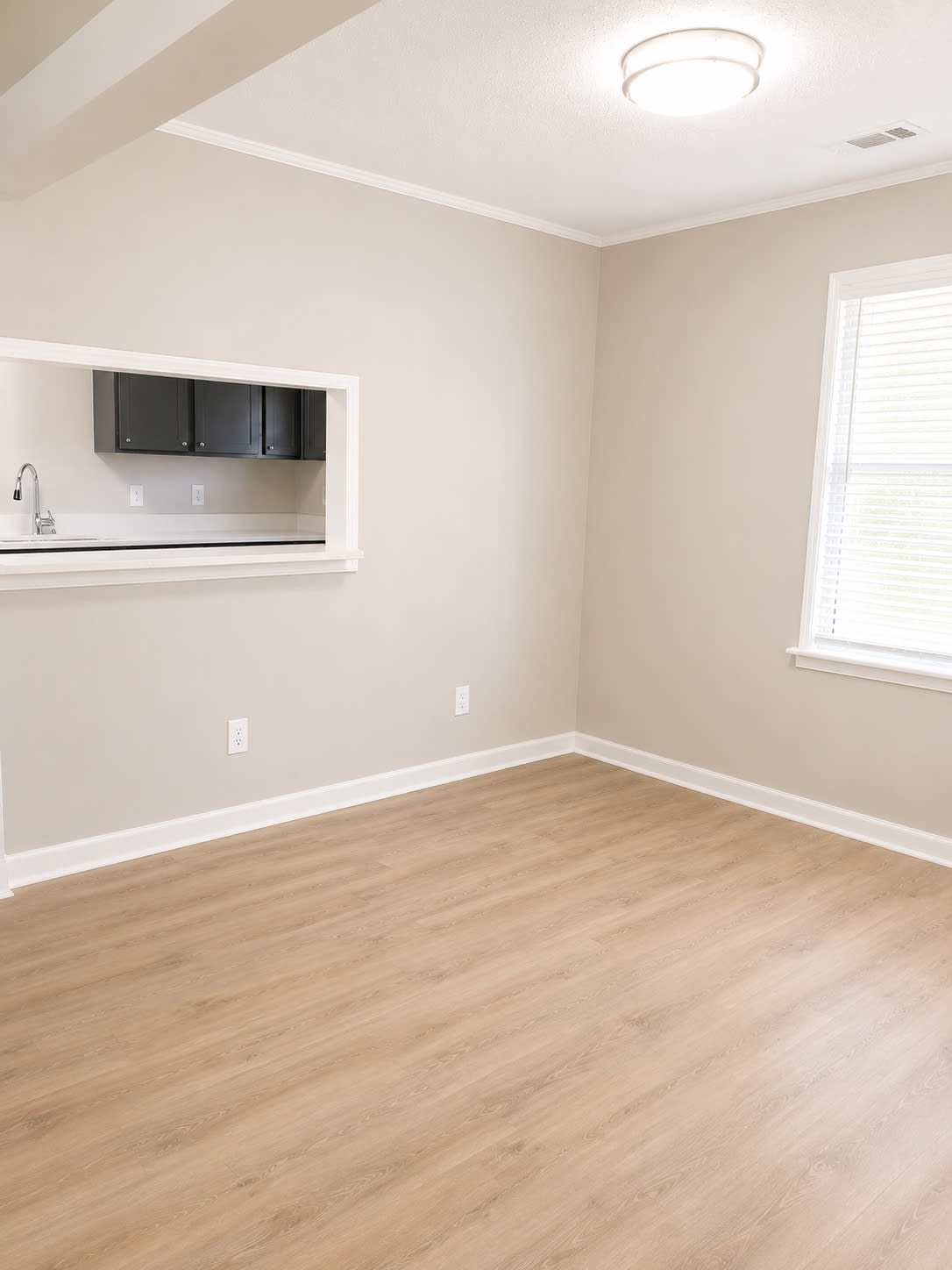 5028 Acorn Dr – photo 5
