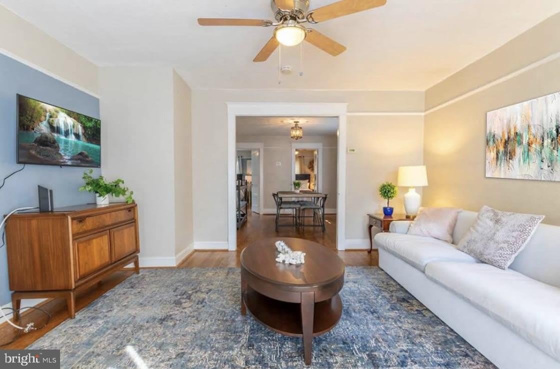 208 DUNCAN Avenue – photo 4