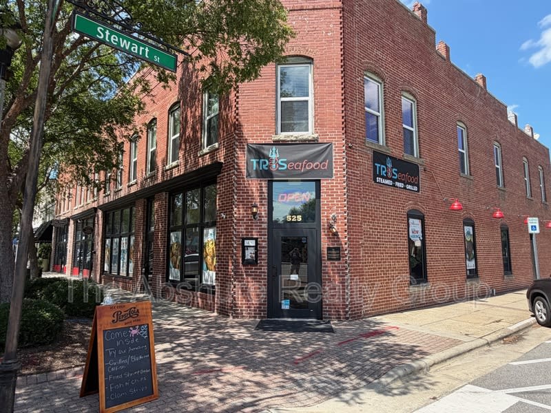 523 East Broad Street – photo 1