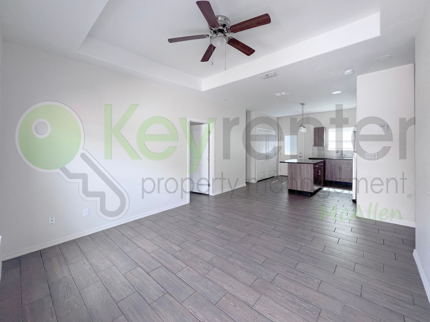 3B/2B Gated Community, UNBEATABLE PRICE – photo 4