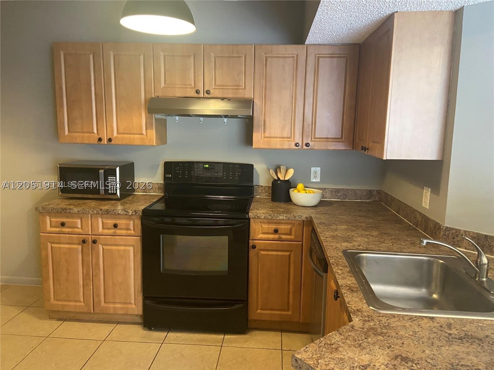 8871 Wiles Rd – photo 4