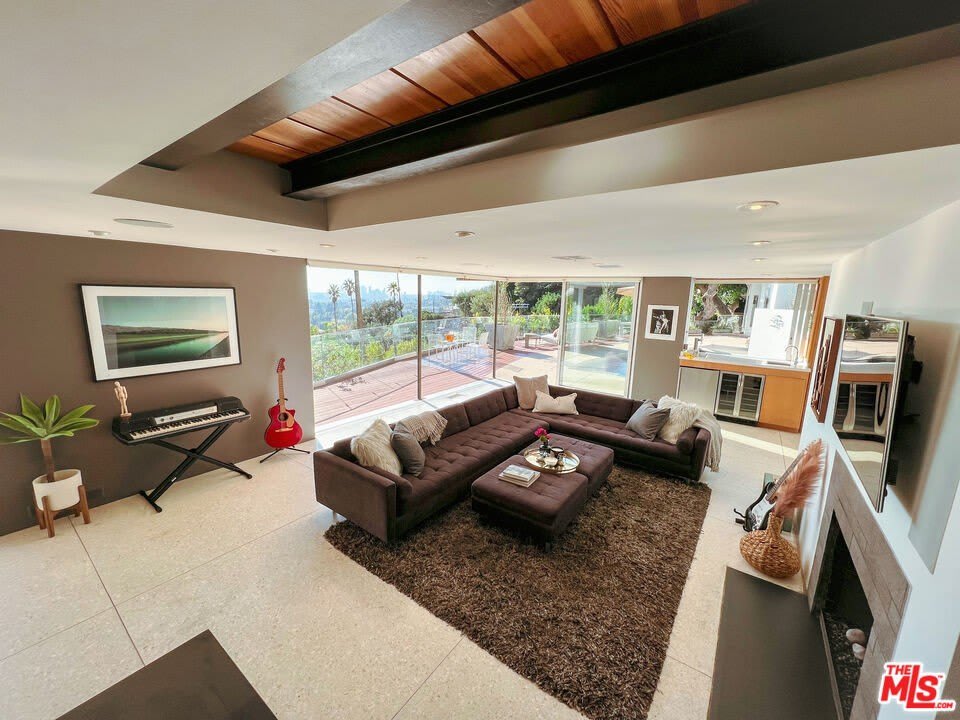 7650 Curson Ter – photo 5