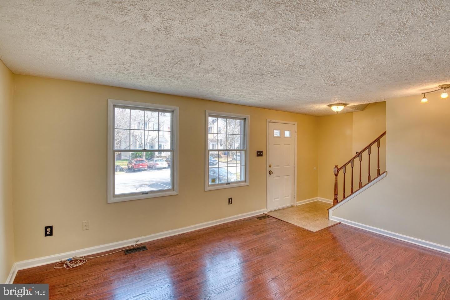 9220 Pinenut Court – photo 4