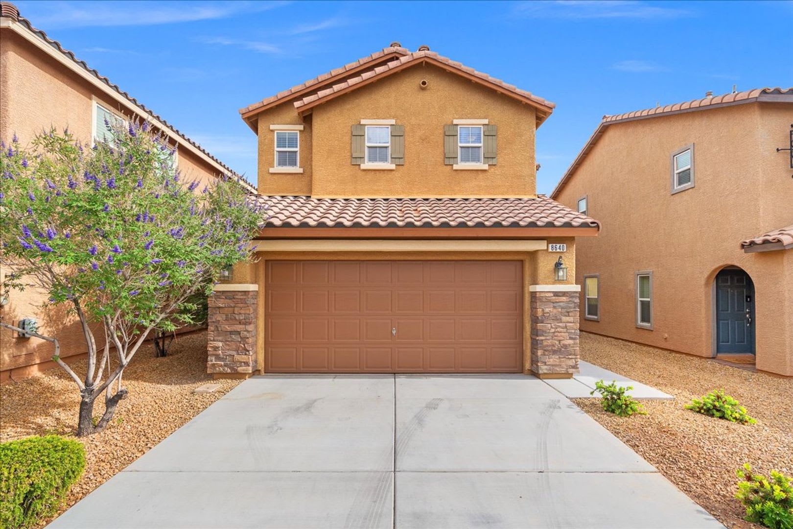 Spacious 3Bd With Expansive Kitchen And Incredible Walk In Closet – photo 3