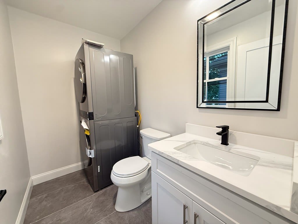 16 Willow Ave – photo 4