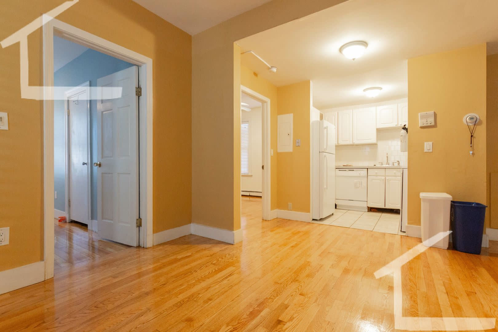 Nice 5 bed in Allston – photo 4