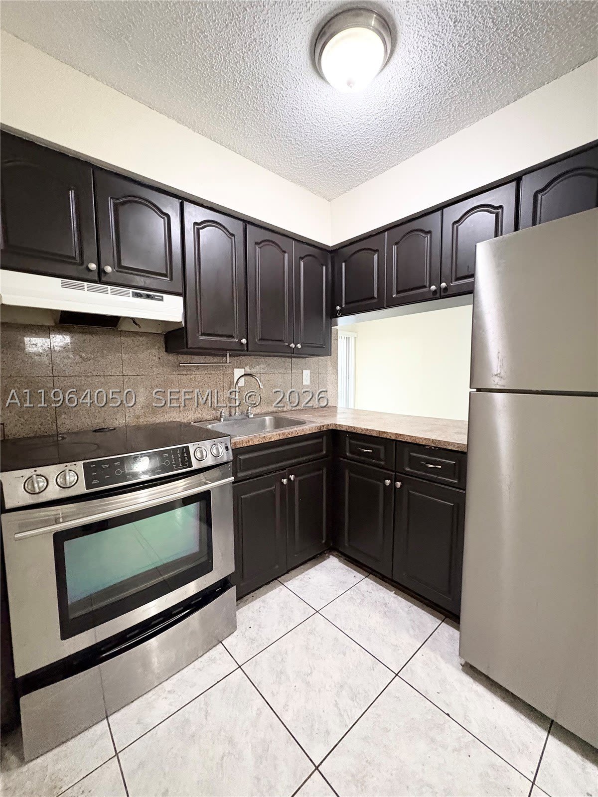 813 Sw 10Th St – photo 3