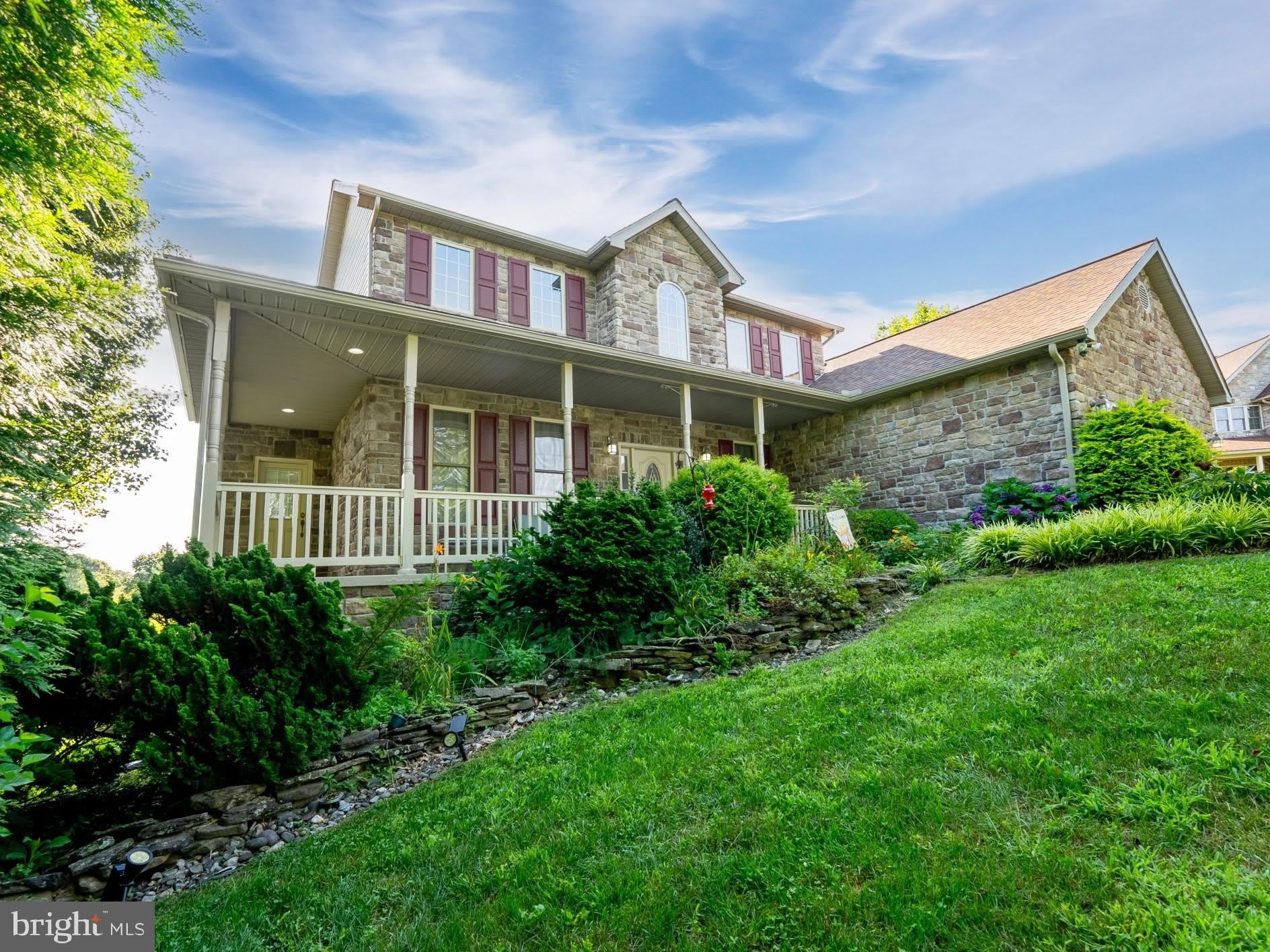 1458 HIGHFIELD COURT – photo 4