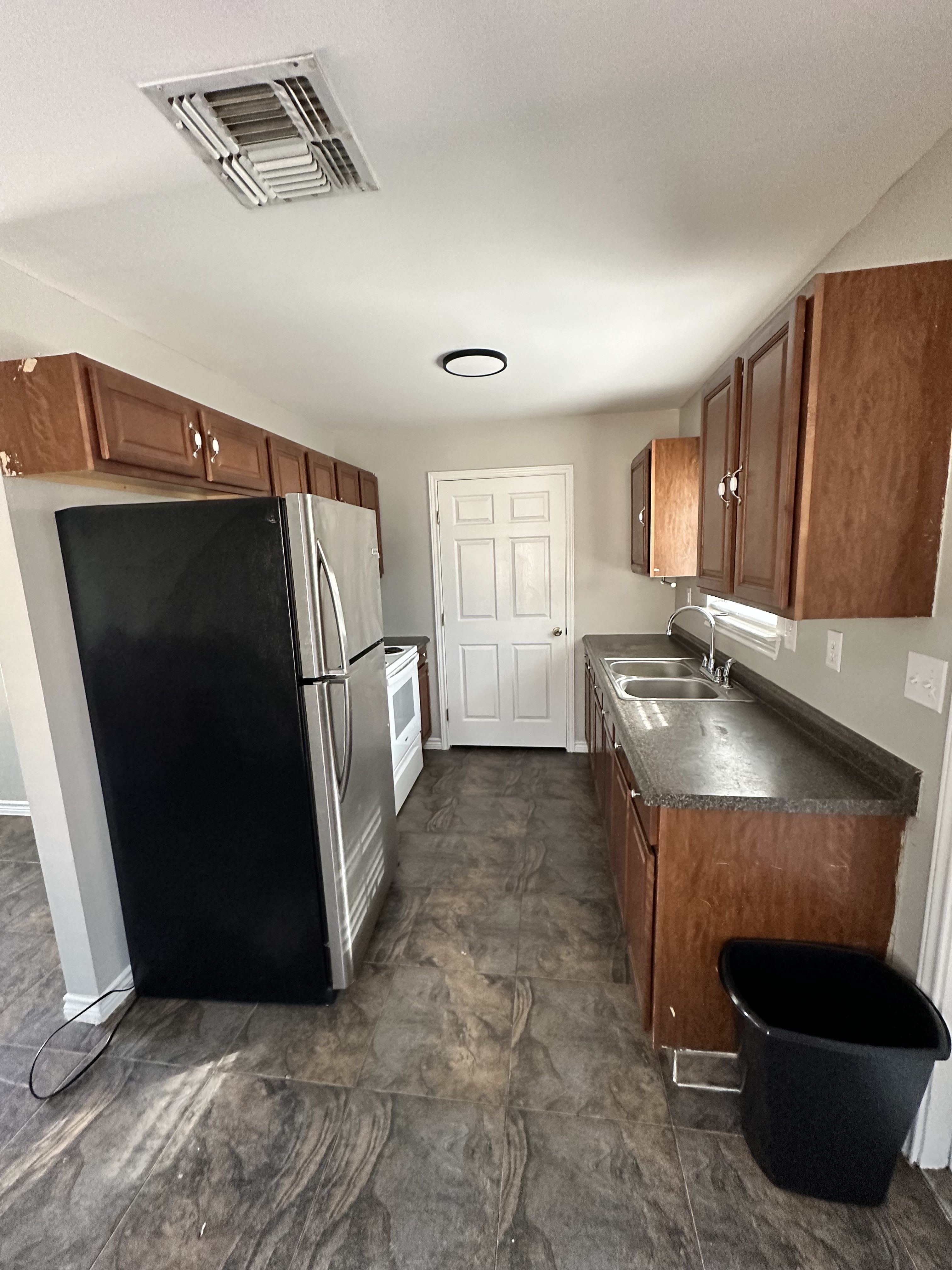 158 Valencia Dr – photo 2