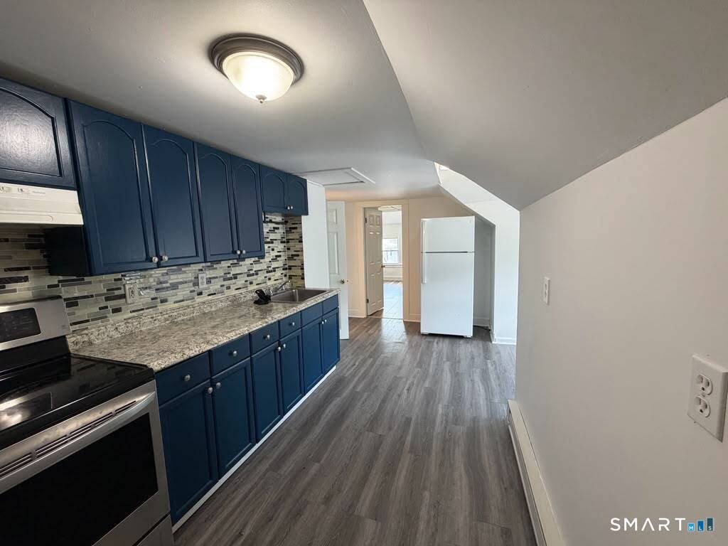 9 Forest Avenue – photo 4