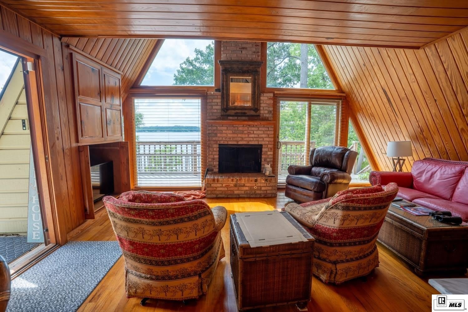 224 WILDWOOD DRIVE – photo 3
