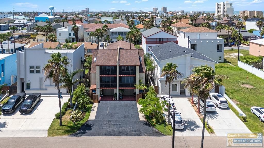 114 E Dolphin St. – photo 1